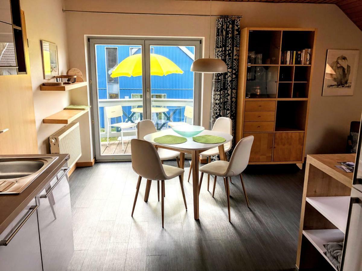Haus Am Deich Ferienwohnungen Prerow Exteriör bild