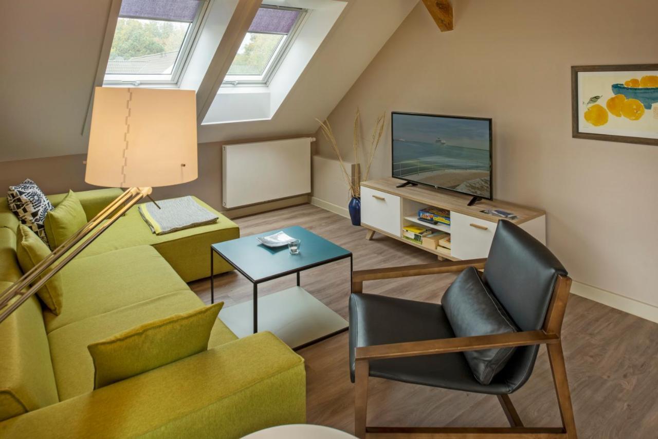 Haus Am Deich Ferienwohnungen Prerow Exteriör bild